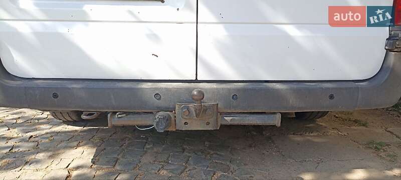 Вантажний фургон Ford Transit 2008 в Зняцеві