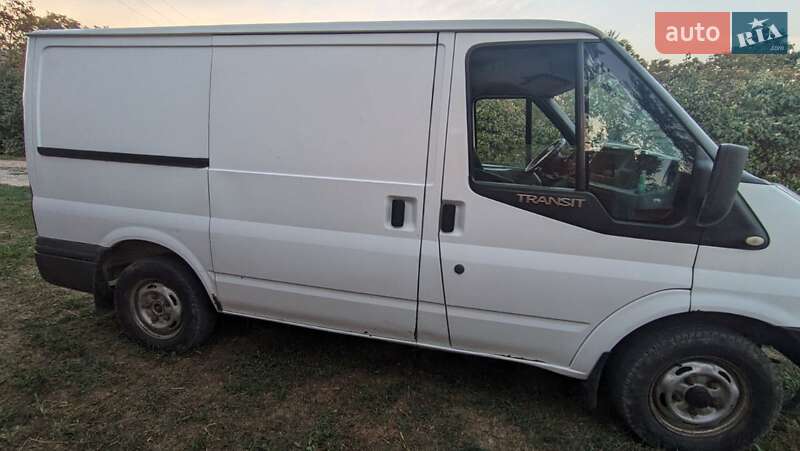 Вантажний фургон Ford Transit 2008 в Зняцеві