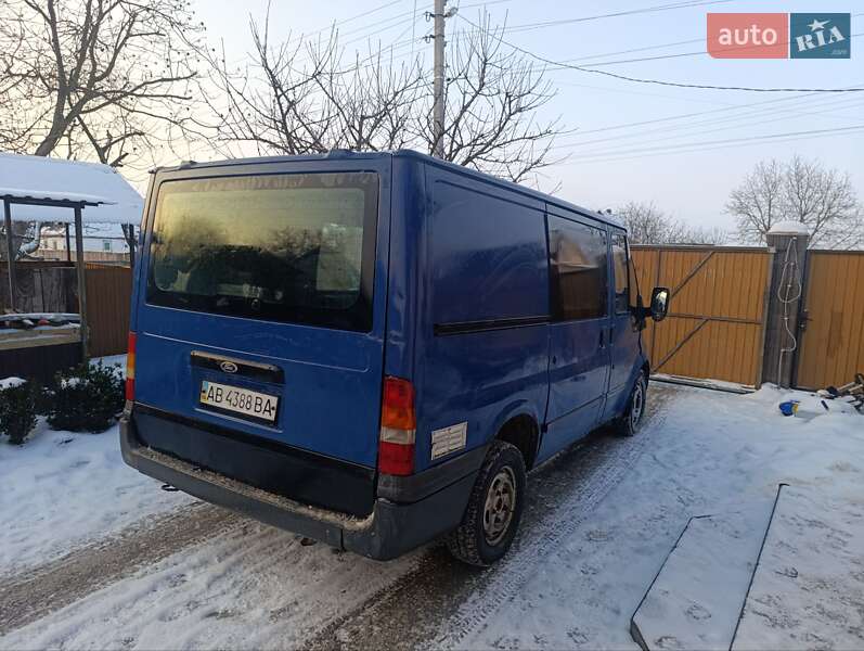 Грузовик Ford Transit 2001 в Мироновке