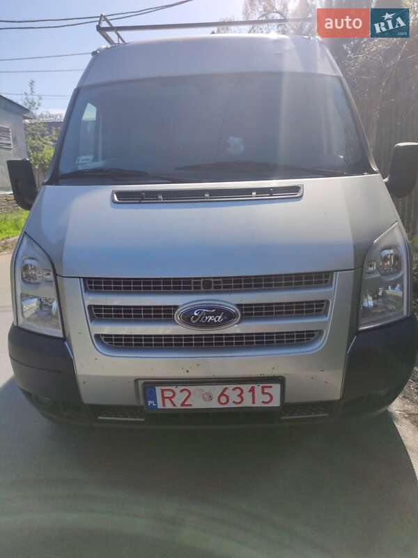Грузовой фургон Ford Transit 2012 в Киеве