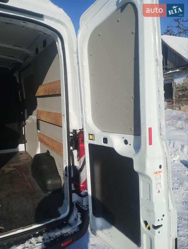 Грузовой фургон Ford Transit 2020 в Дубно