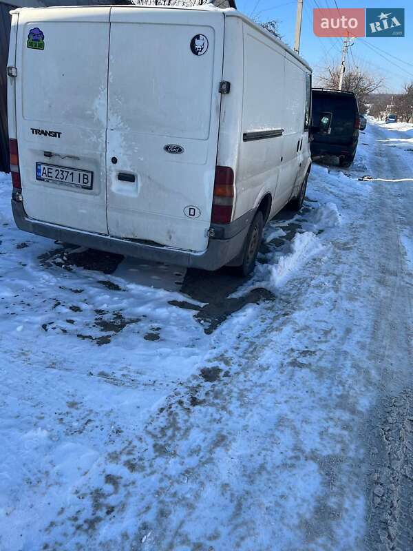 Вантажний фургон Ford Transit 2005 в Дніпрі