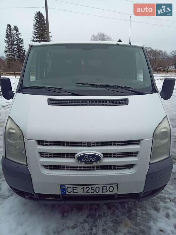 Ford Transit 2011
