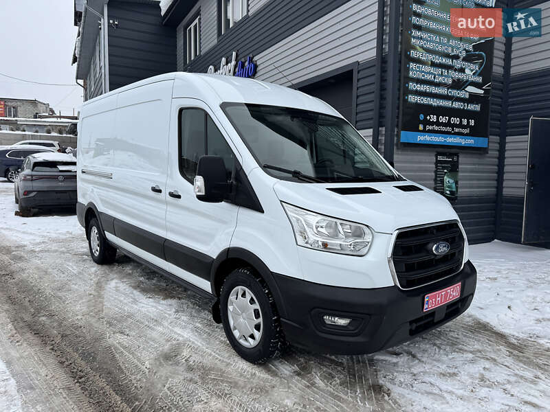 Вантажний фургон Ford Transit 2021 в Тернополі