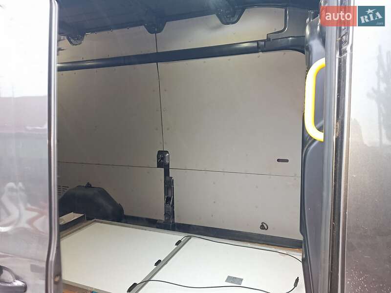 Інші вантажівки Ford Transit 2019 в Володимирі