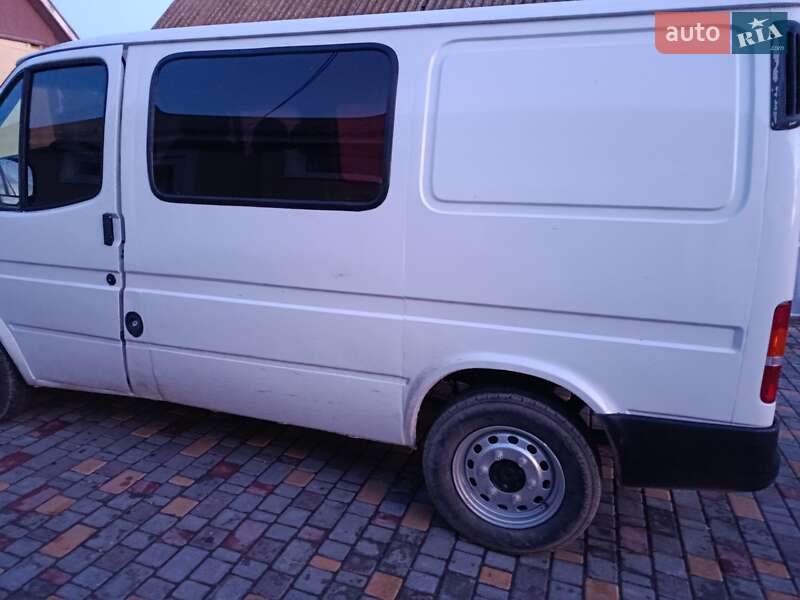 Вантажний фургон Ford Transit 1997 в Рені фото 6 Вантажний фургон Ford Transit 1997 в Рені