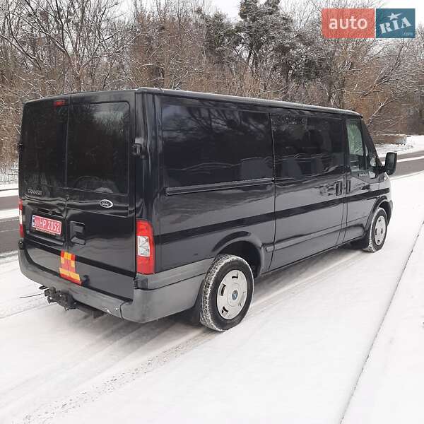 Вантажопасажирський фургон Ford Transit 2011 в Полтаві