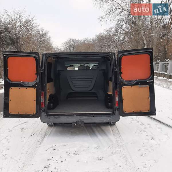 Вантажопасажирський фургон Ford Transit 2011 в Полтаві