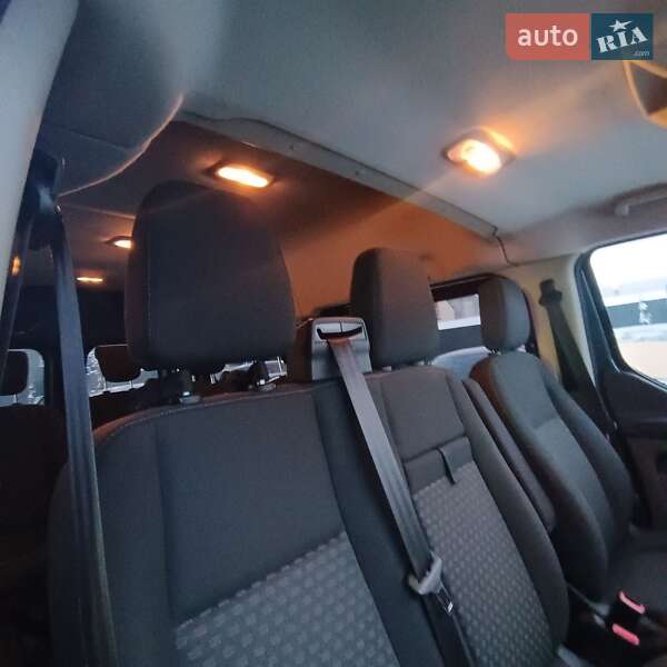 Мікроавтобус Ford Transit 2018 в Луцьку