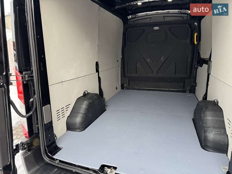 Грузовой фургон Ford Transit 2021 в Ровно фото 35 Грузовой фургон Ford Transit 2021 в Ровно