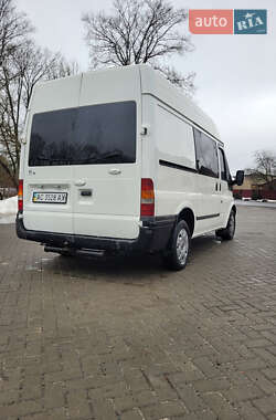 Грузопассажирский фургон Ford Transit 2003 в Старой Выжевке