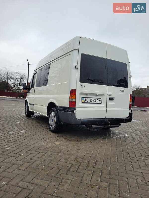 Грузопассажирский фургон Ford Transit 2003 в Старой Выжевке