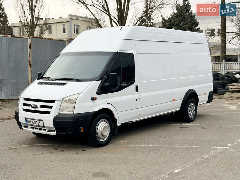Ford Transit 2011