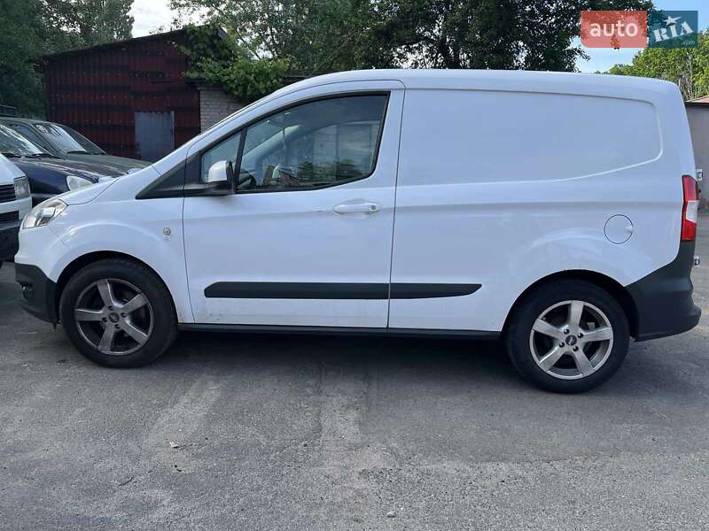 Вантажний фургон Ford Transit 2015 в Києві фото 4 Вантажний фургон Ford Transit 2015 в Києві