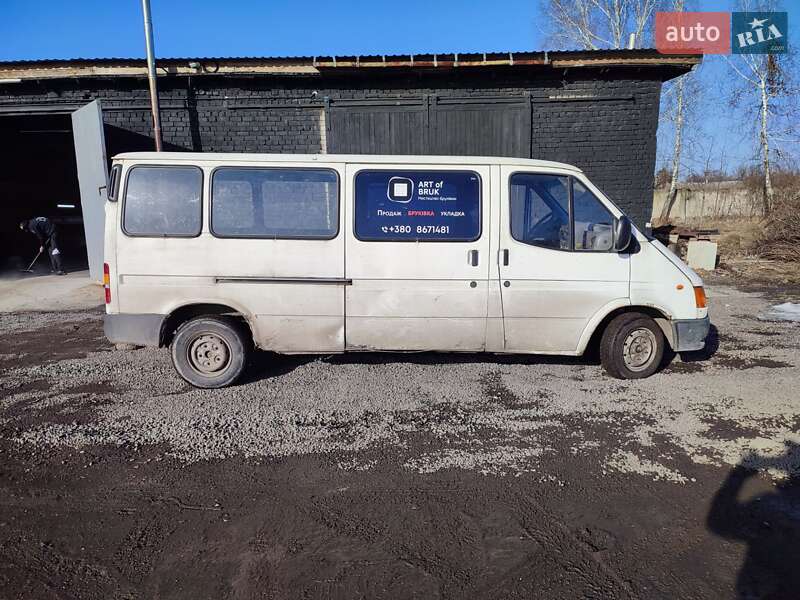 Мінівен Ford Transit 1999 в Любомлі