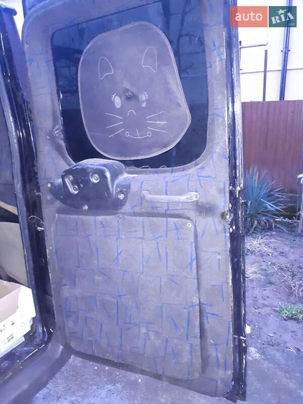 Грузопассажирский фургон Ford Transit 2003 в Хусте фото 17 Грузопассажирский фургон Ford Transit 2003 в Хусте