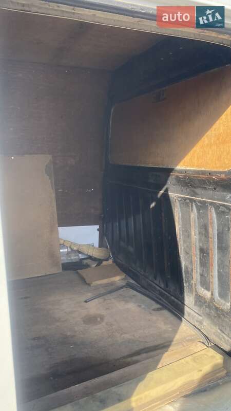 Грузовой фургон Ford Transit 1998 в Одессе фото 3 Грузовой фургон Ford Transit 1998 в Одессе