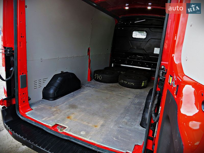 Вантажний фургон Ford Transit 2021 в Черкасах