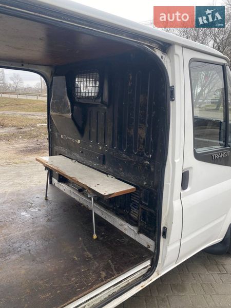 Вантажний фургон Ford Transit 2006 в Запоріжжі