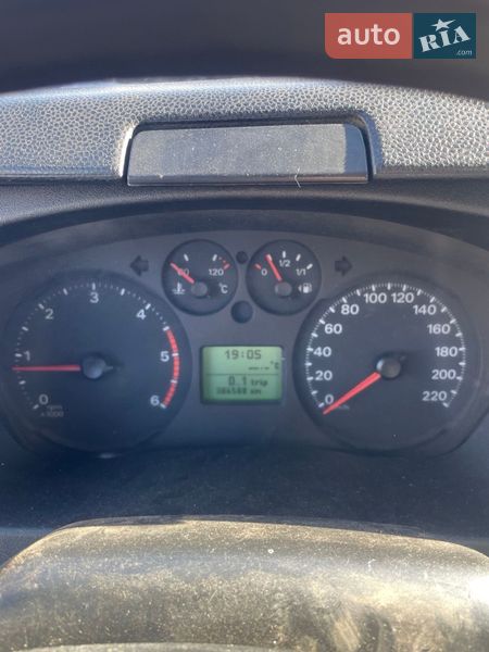 Вантажний фургон Ford Transit 2007 в Києві