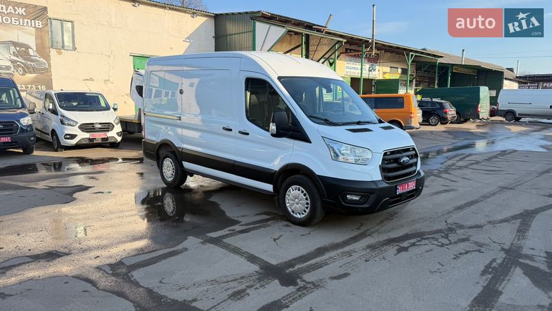 Вантажний фургон Ford Transit 2020 в Луцьку