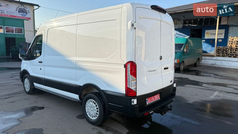 Вантажний фургон Ford Transit 2020 в Луцьку