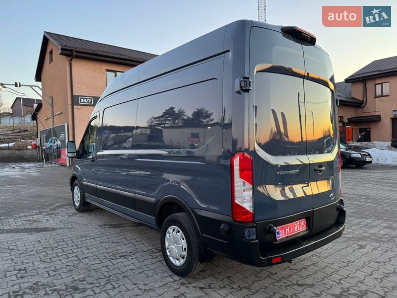 Грузовой фургон Ford Transit 2021 в Ирпене