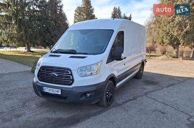 Вантажний фургон Ford Transit 2016 в Бурштині