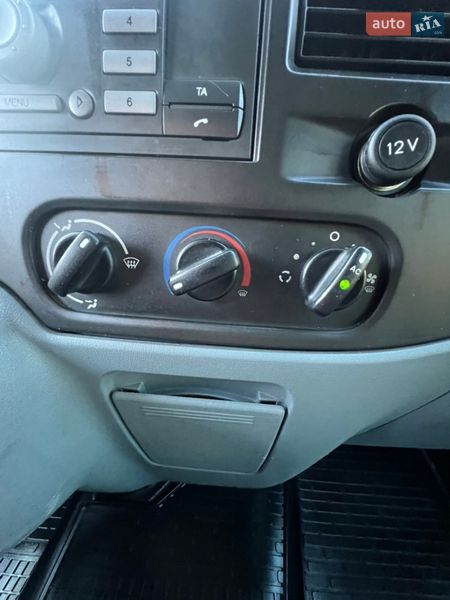 Вантажний фургон Ford Transit 2012 в Києві