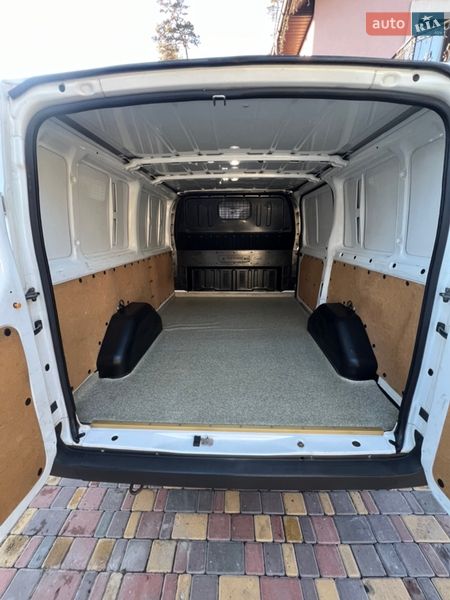 Вантажний фургон Ford Transit 2012 в Києві