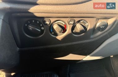 Грузовой фургон Ford Transit 2015 в Львове