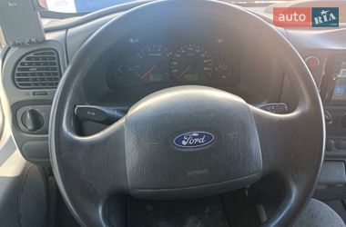 Грузопассажирский фургон Ford Transit 2006 в Мене