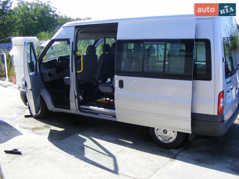 Минивэн Ford Transit 2013 в Белозерье