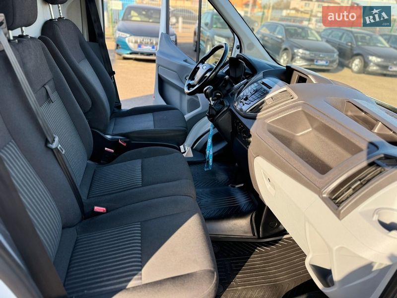 Вантажний фургон Ford Transit 2019 в Києві фото 72 Вантажний фургон Ford Transit 2019 в Києві