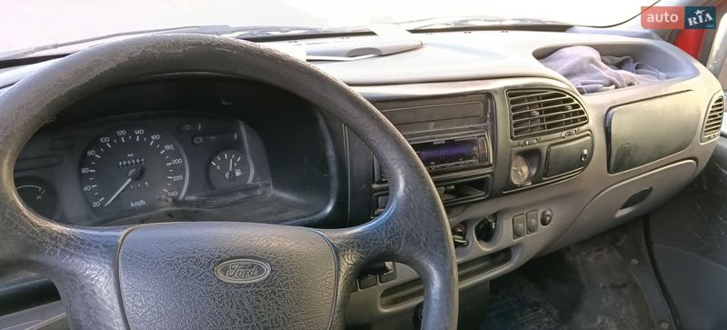 Вантажний фургон Ford Transit 1998 в Луцьку