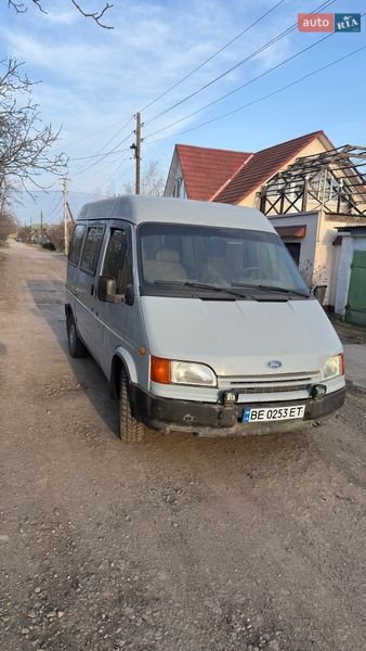 Микроавтобус Ford Transit 1993 в Николаеве