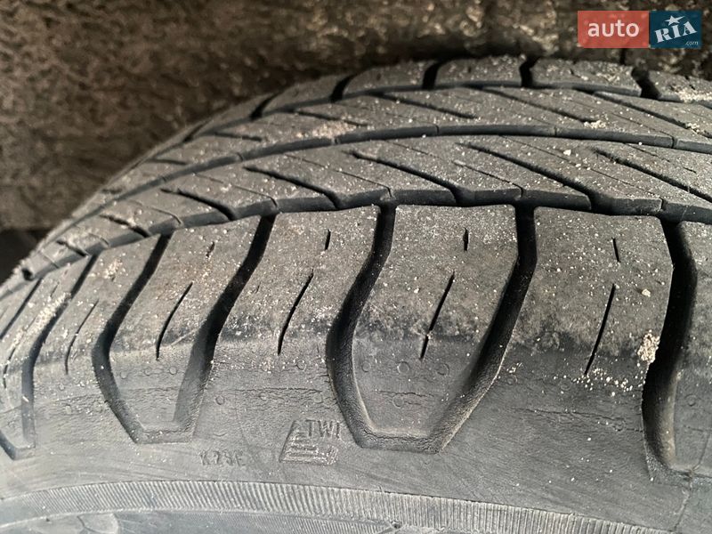 Грузопассажирский фургон Ford Transit 2006 в Ирпене