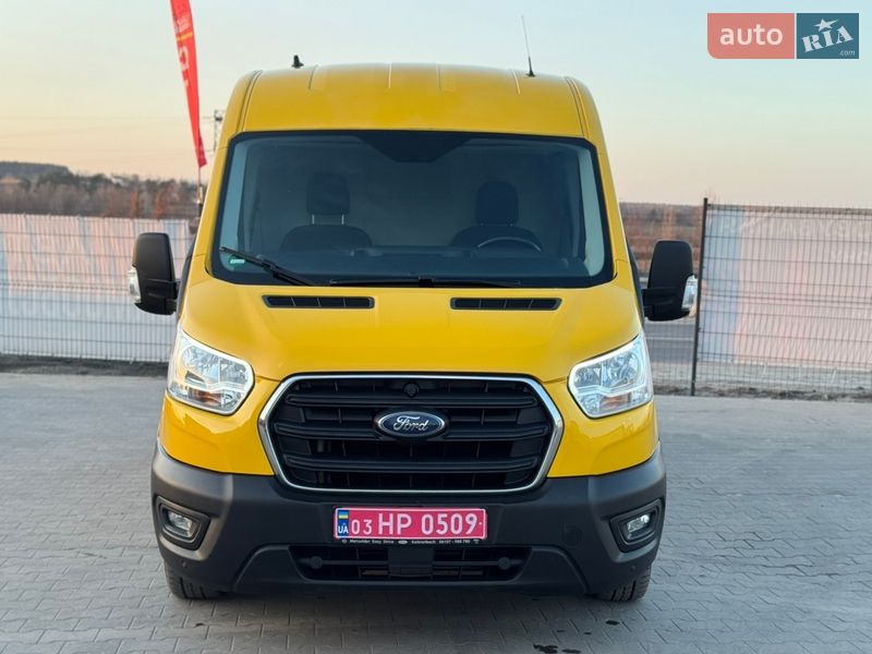 Вантажний фургон Ford Transit 2021 в Ірпені