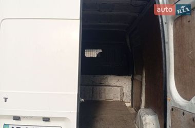 Грузовой фургон Ford Transit 2004 в Виннице