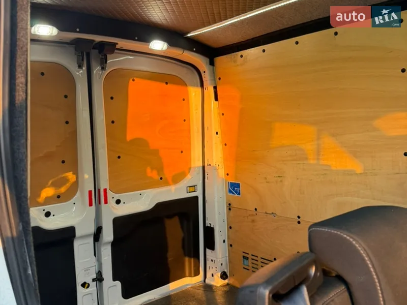 Ford Transit 2018 VIN WF0XXXTTGXJT72695 фото оголошення 24 з 41