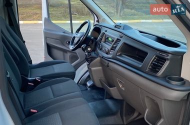 Вантажний фургон Ford Transit 2022 в Ірпені