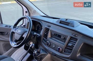 Вантажний фургон Ford Transit 2022 в Ірпені
