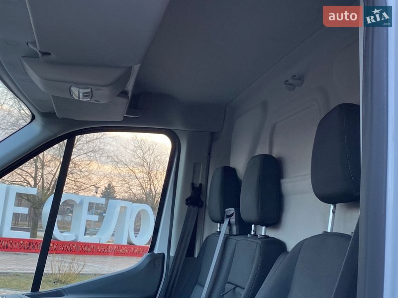 Вантажний фургон Ford Transit 2022 в Ірпені