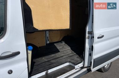 Грузовой фургон Ford Transit 2016 в Киеве