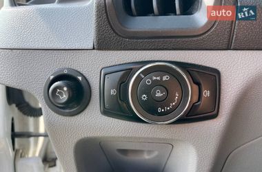 Грузовой фургон Ford Transit 2016 в Киеве