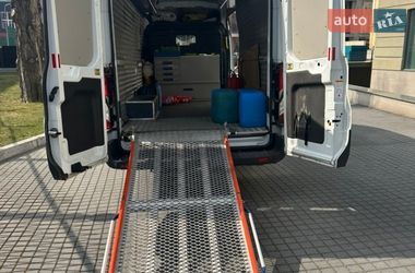 Грузовой фургон Ford Transit 2018 в Киеве