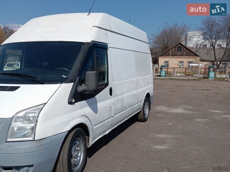 Грузовой фургон Ford Transit 2010 в Киеве фото 3 Грузовой фургон Ford Transit 2010 в Киеве