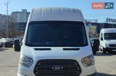 Грузовой фургон Ford Transit 2017 в Киеве