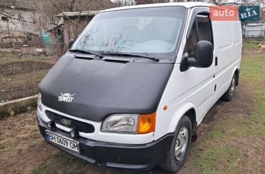 Вантажний фургон Ford Transit 1999 в Сараті