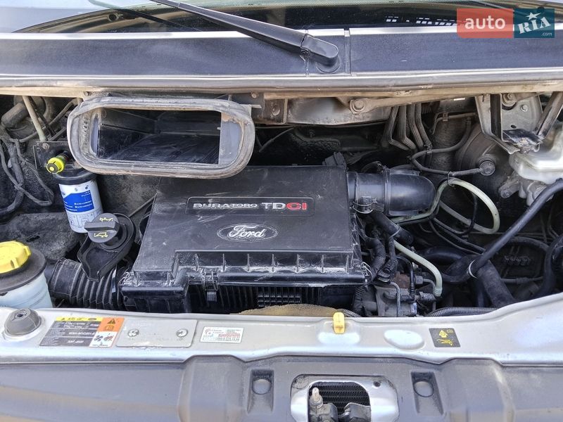 Вантажний фургон Ford Transit 2006 в Миколаєві